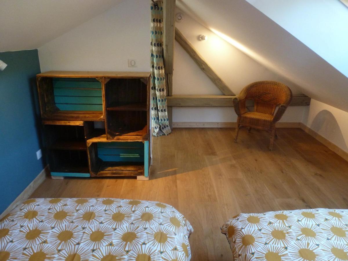 Au Cheval Blanc - Appartements Et Chambres D'Hotes アルベールヴィル エクステリア 写真